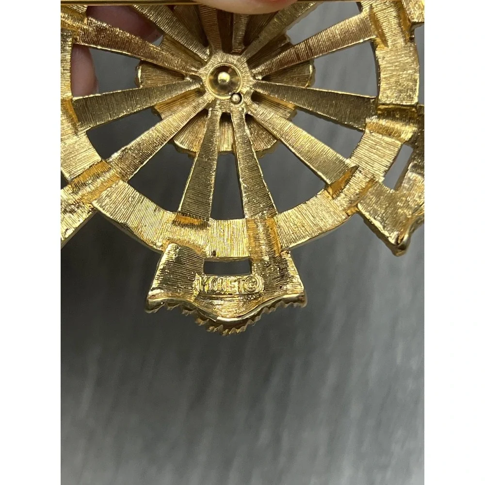 Vintage MONET Gold‎ Tone Textured & Smooth Geometric Brooch Pin Signed